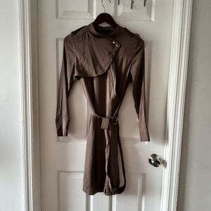 Authentic GUCCI Taupe Silk Trench-Style Mid-Length Dress (with belt)